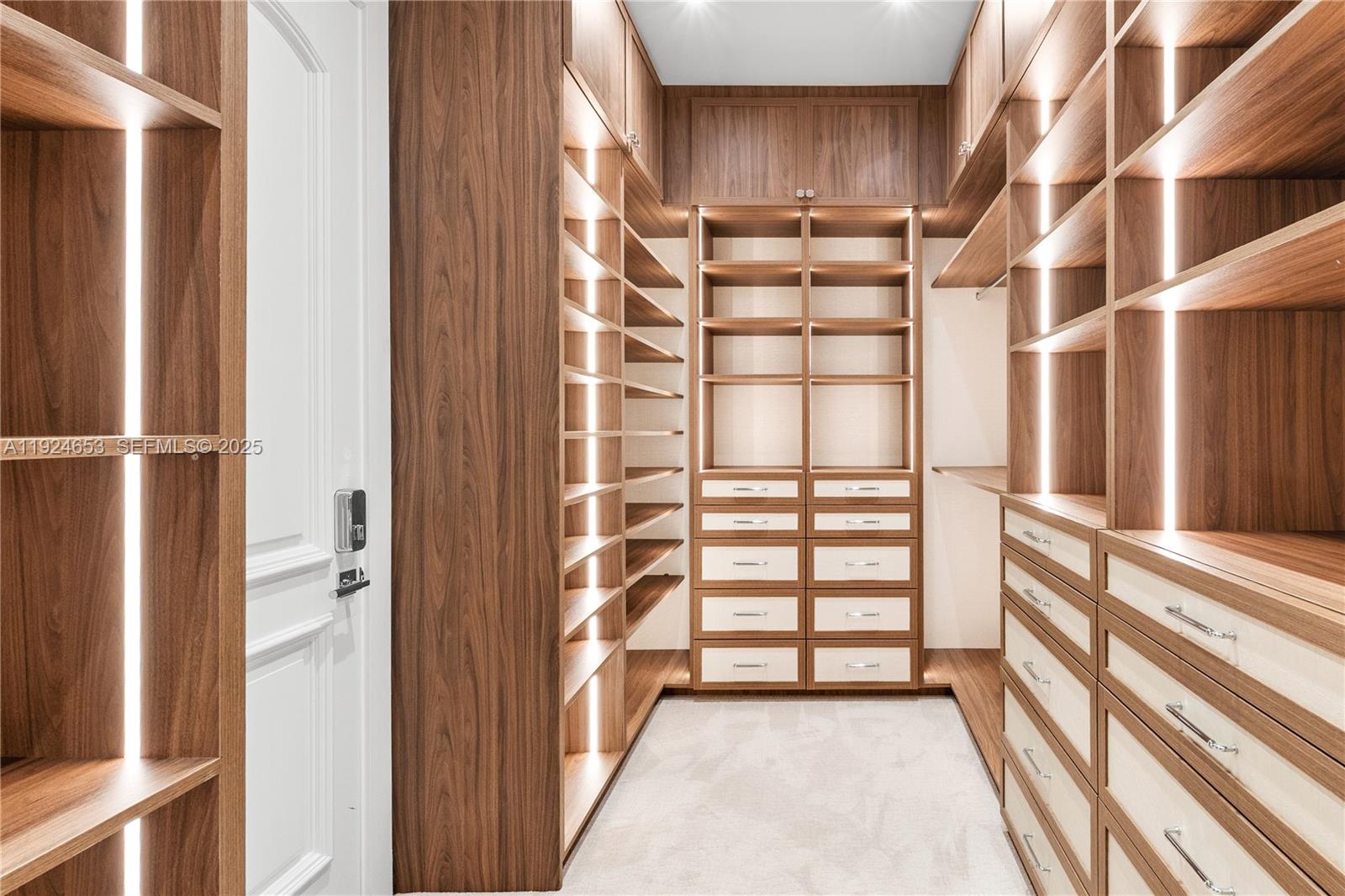 HELMS COUNTRY ESTATES ADD - Residential