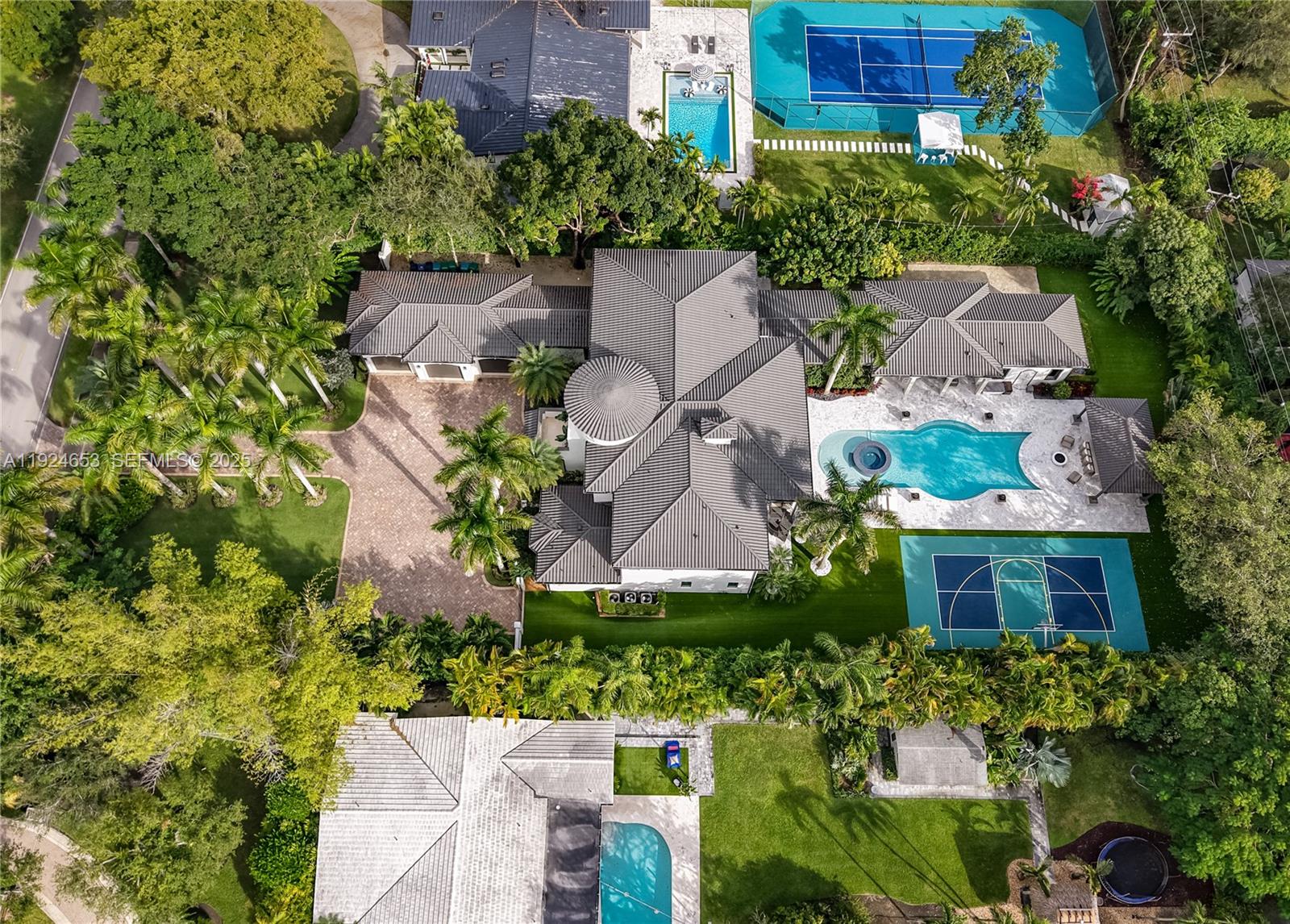 HELMS COUNTRY ESTATES ADD - Residential