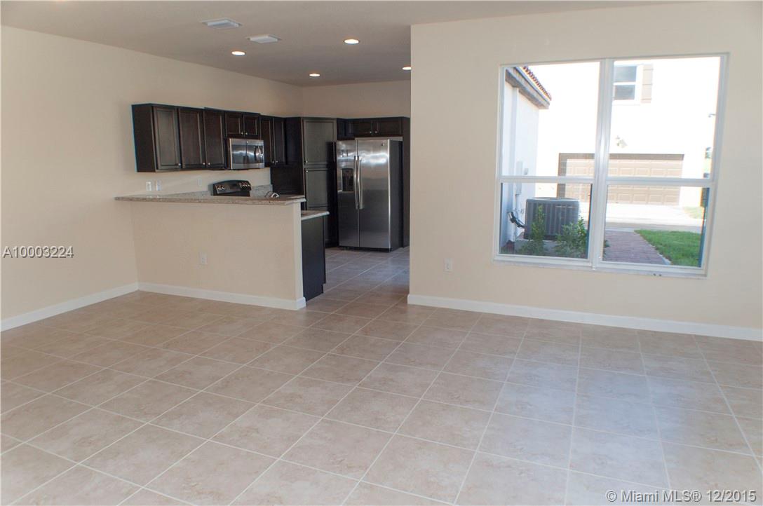 Kendall Square - Residential Lease