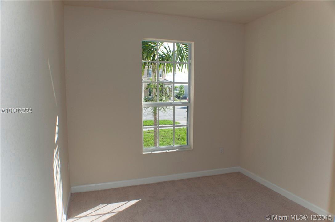 Kendall Square - Residential Lease