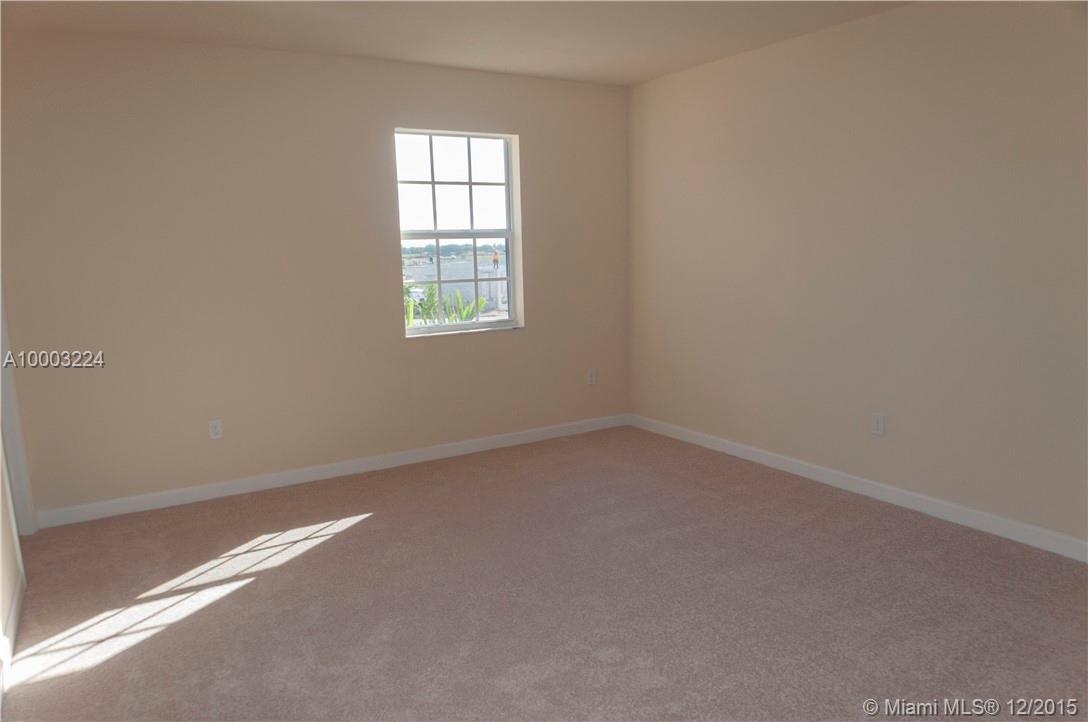 Kendall Square - Residential Lease