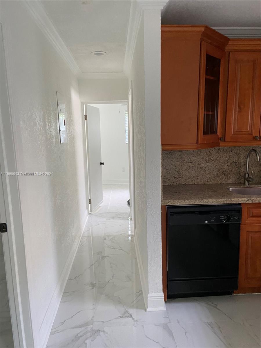 4744 NE Miami Ct back, Miami, FL, 33137/$2,800 4 4744 NE Miami Ct back
