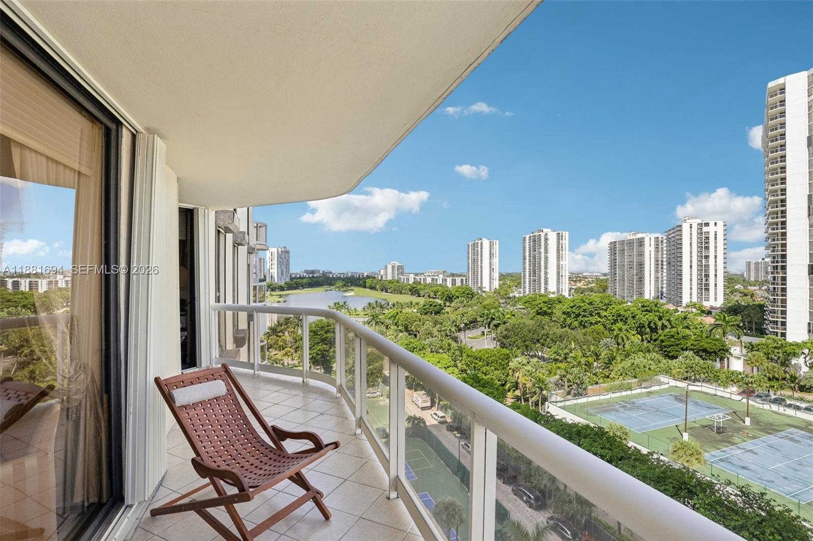 TERRACES NORTH TURNBERRY - Residential