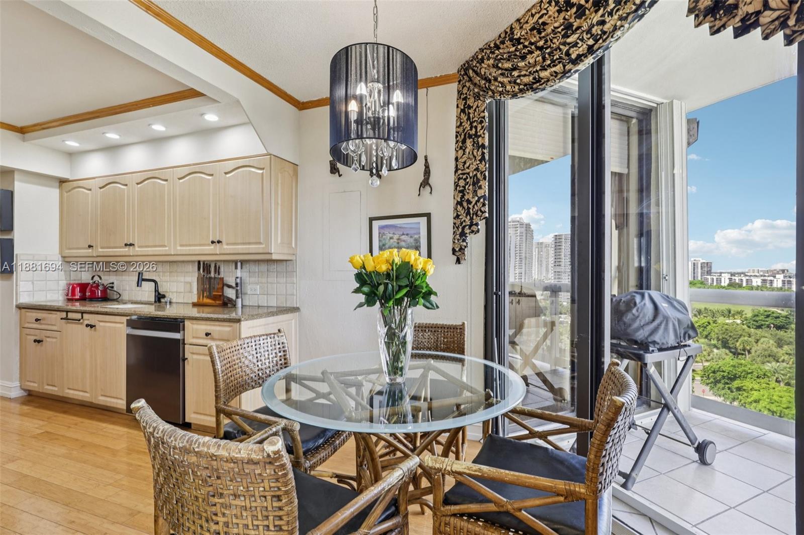 TERRACES NORTH TURNBERRY - Residential