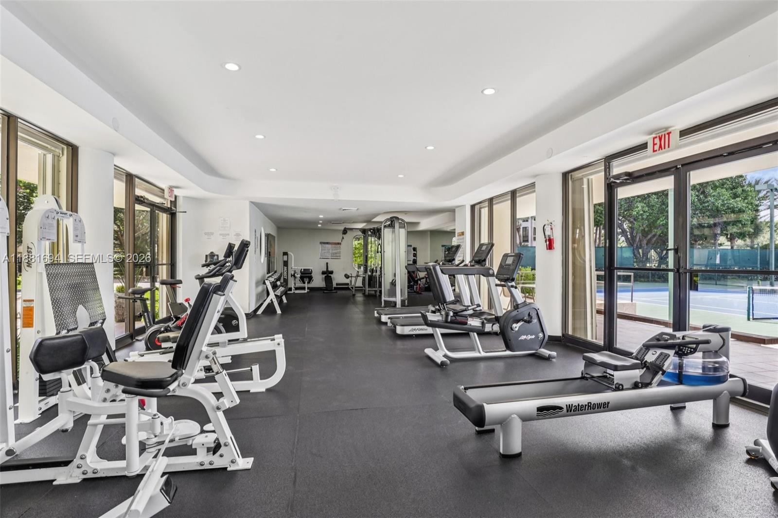 TERRACES NORTH TURNBERRY - Residential