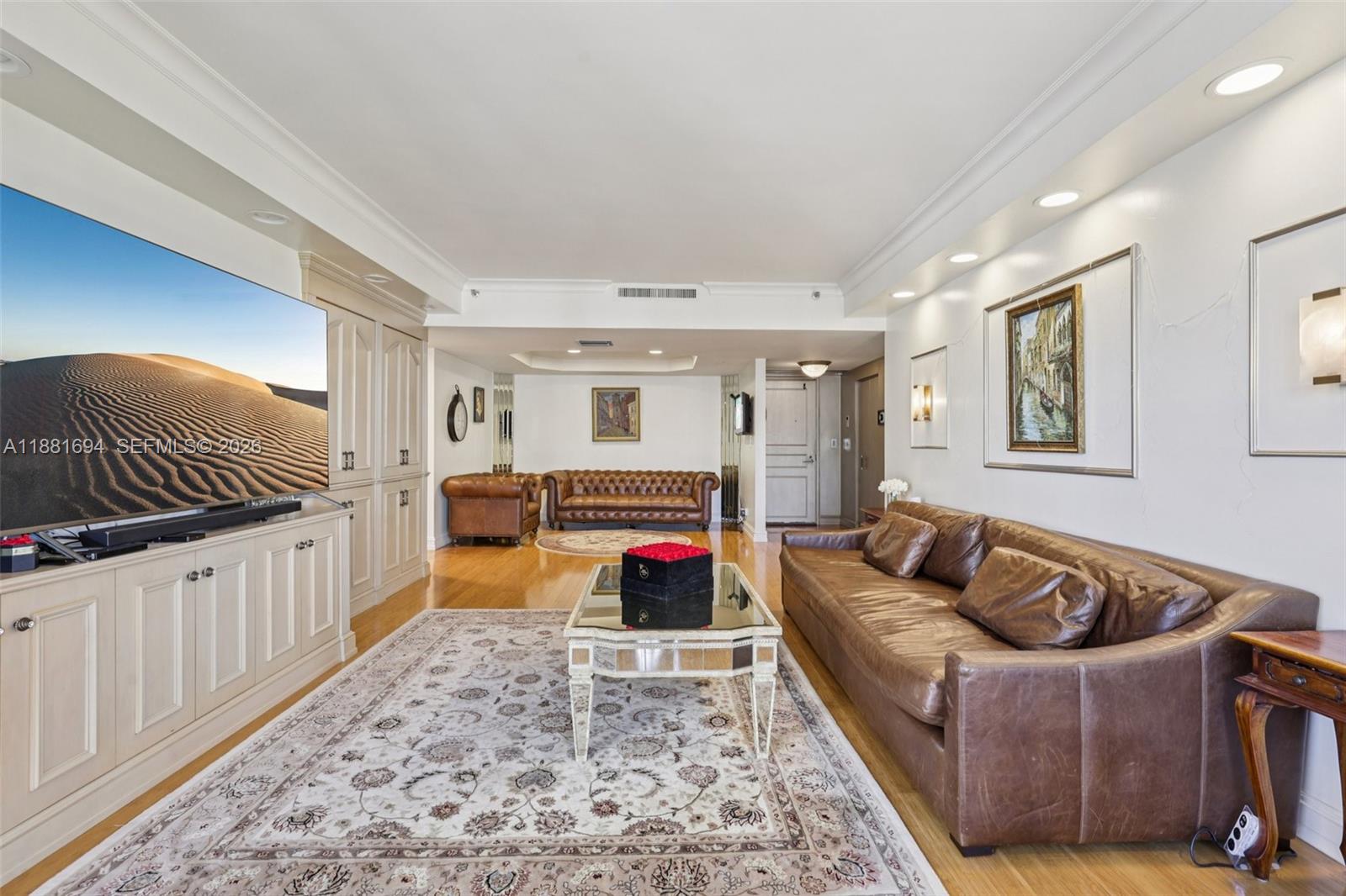 TERRACES NORTH TURNBERRY - Residential