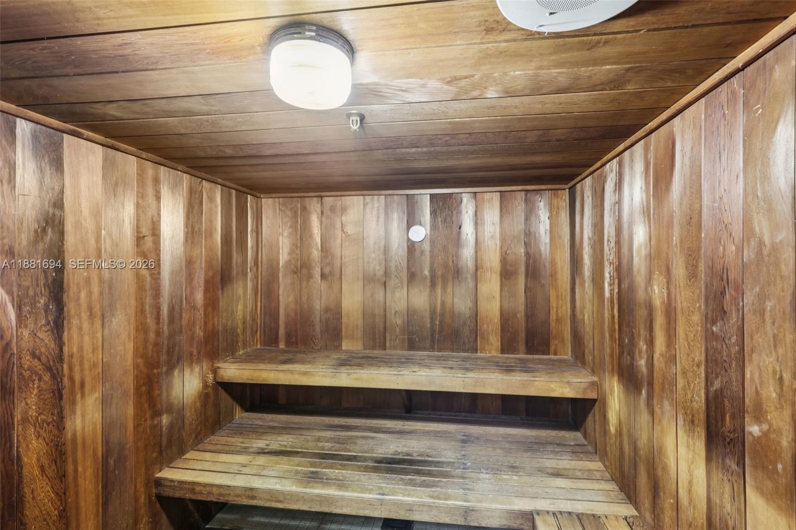 TERRACES NORTH TURNBERRY - Residential