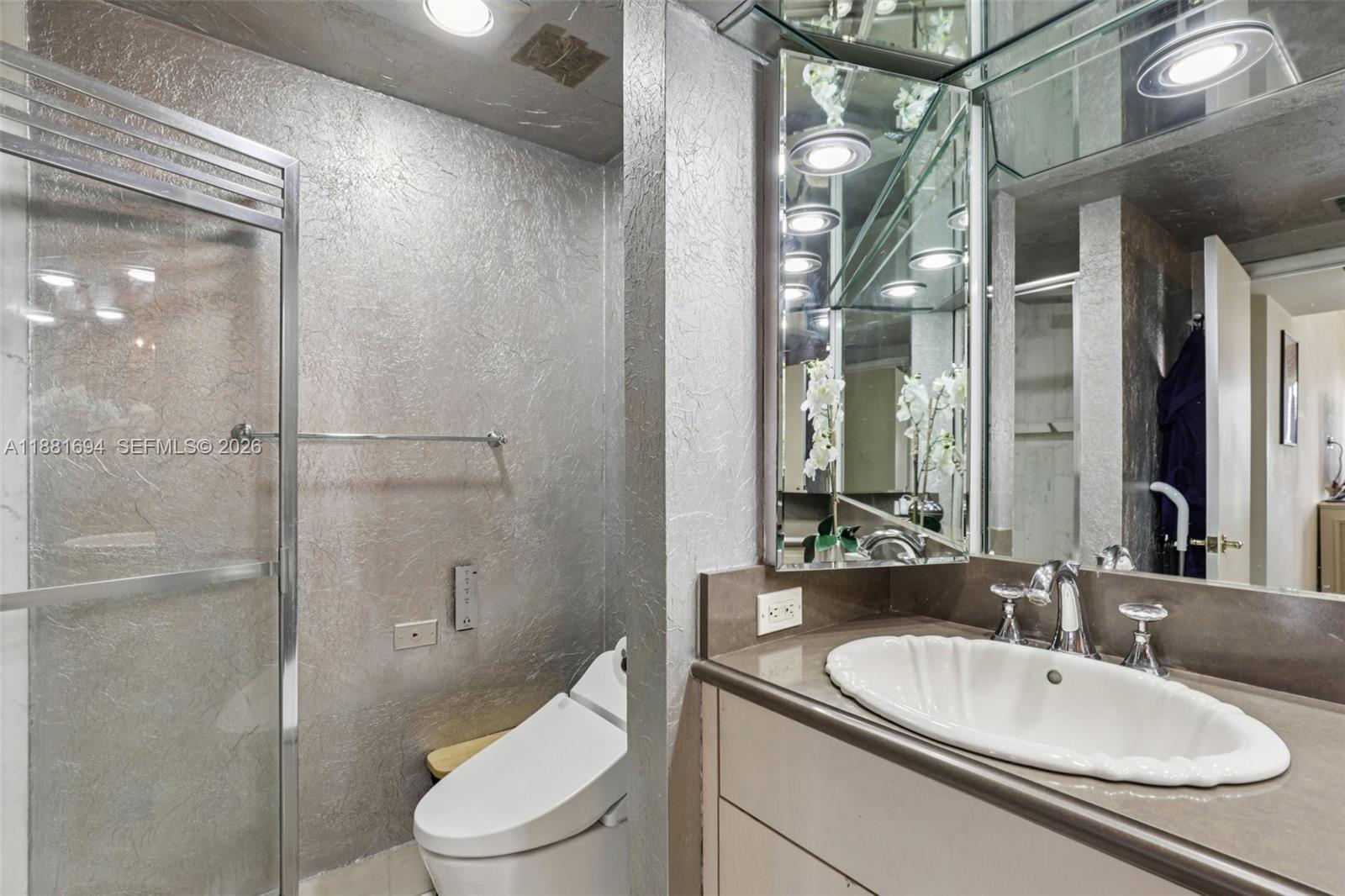 TERRACES NORTH TURNBERRY - Residential