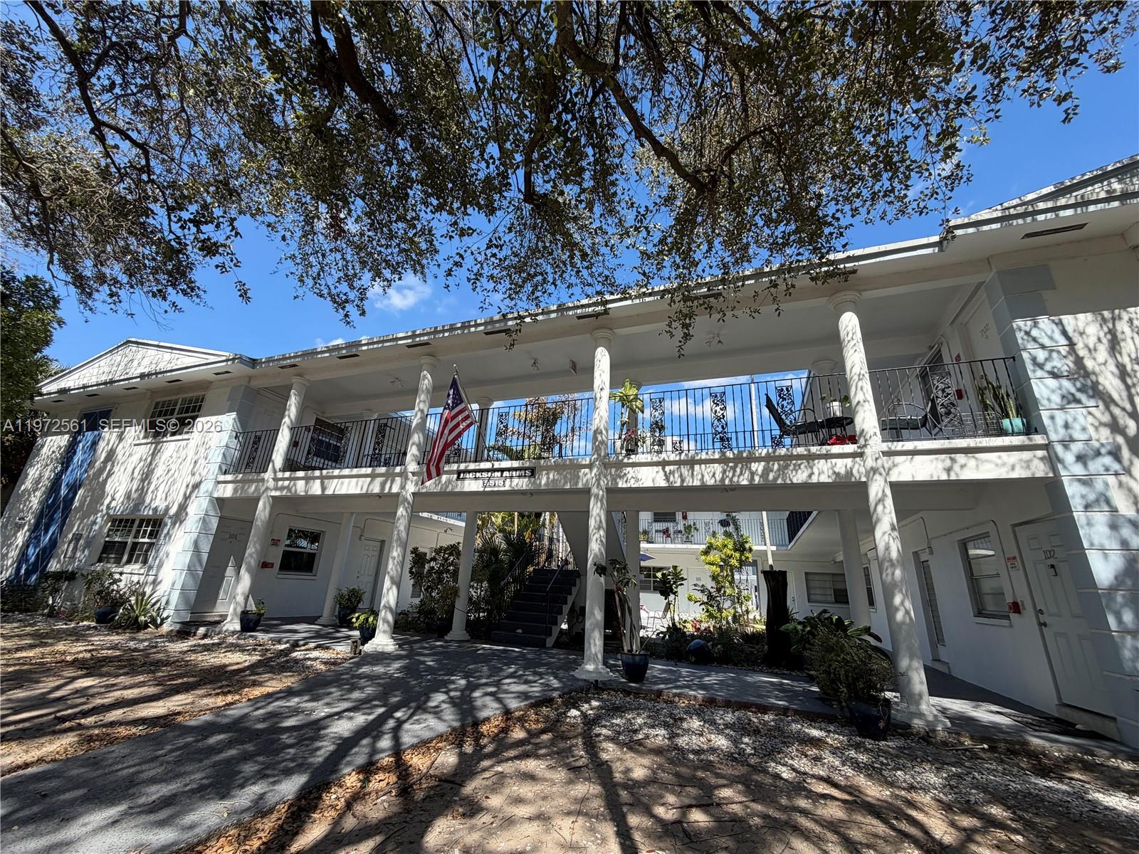 JACKSON ARMS APT CONDO - Residential