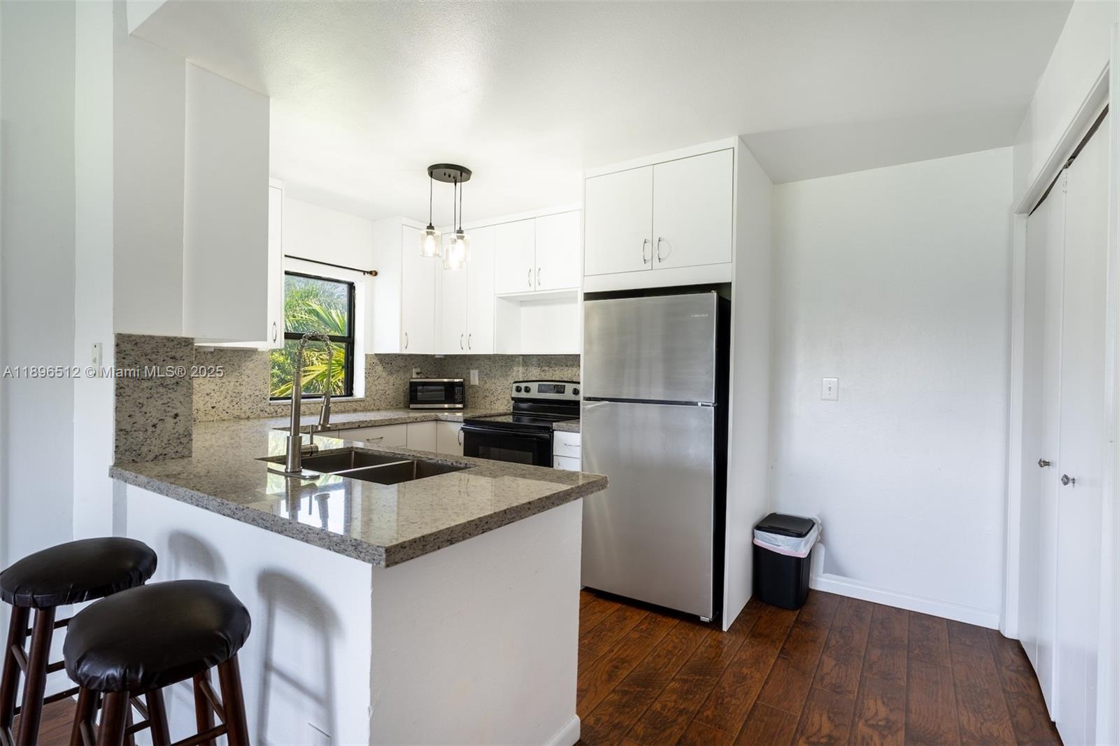 PRESERVE AT AVERY LAKES - Residential
