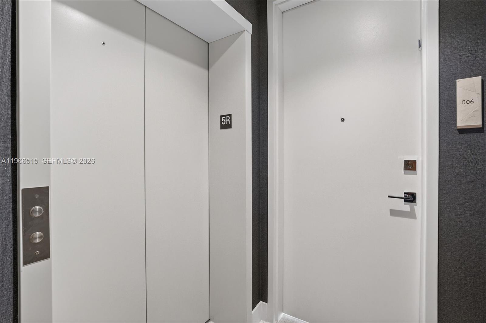 5775 Collins Ave 506