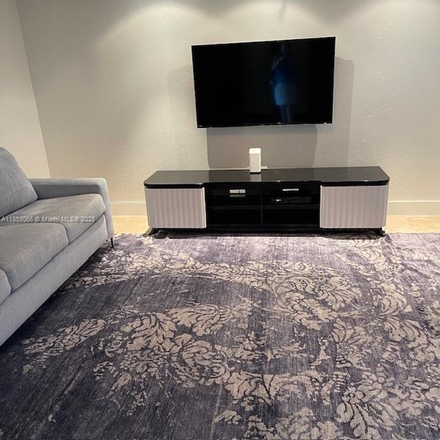 HAMPTONS SOUTH CONDO - Residential Lease