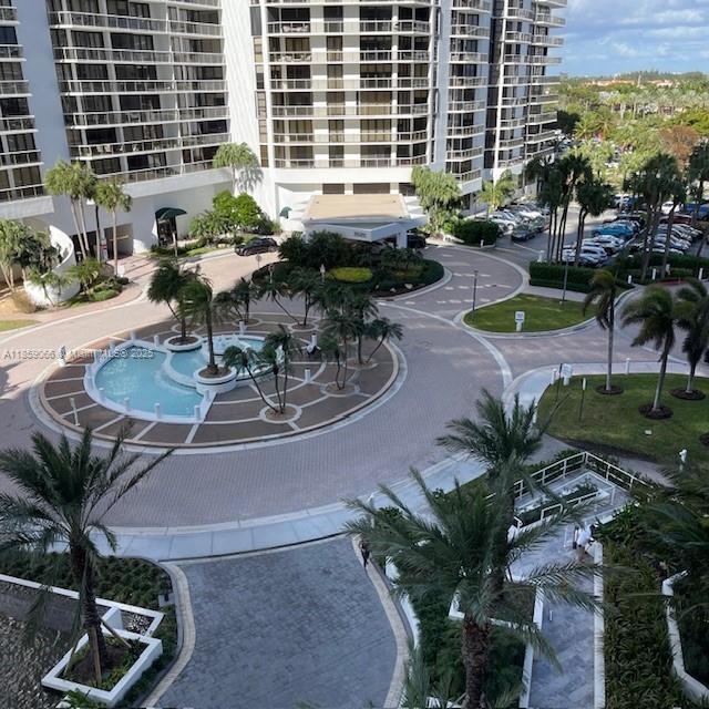 HAMPTONS SOUTH CONDO - Residential Lease