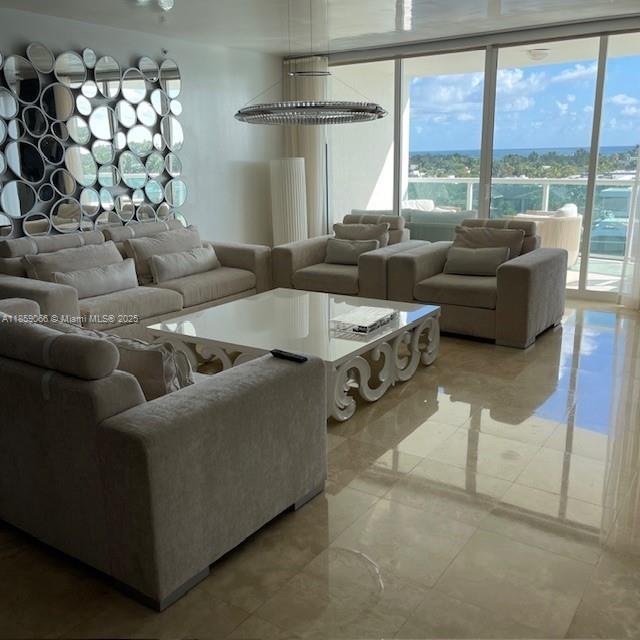 HAMPTONS SOUTH CONDO - Residential Lease