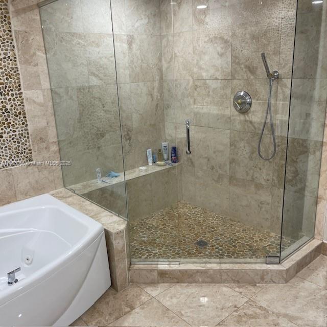 HAMPTONS SOUTH CONDO - Residential Lease