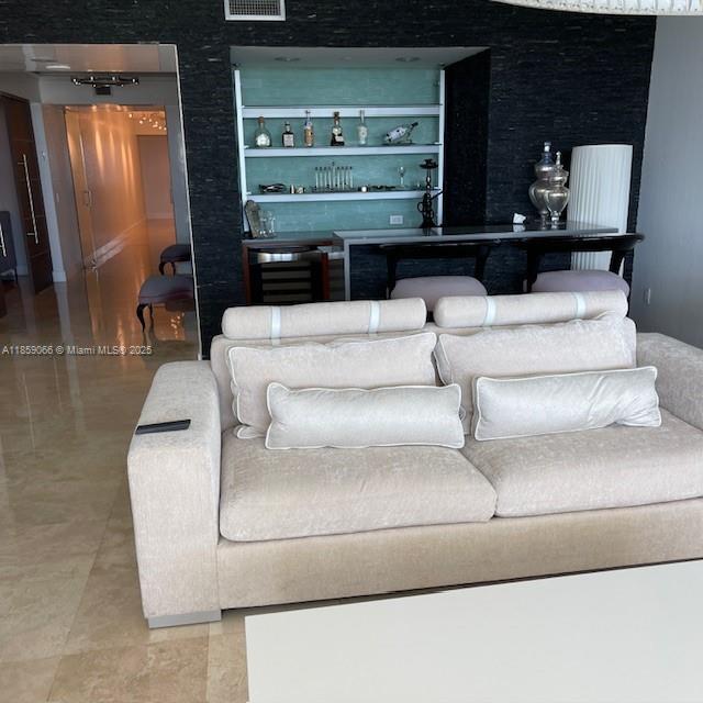 HAMPTONS SOUTH CONDO - Residential Lease