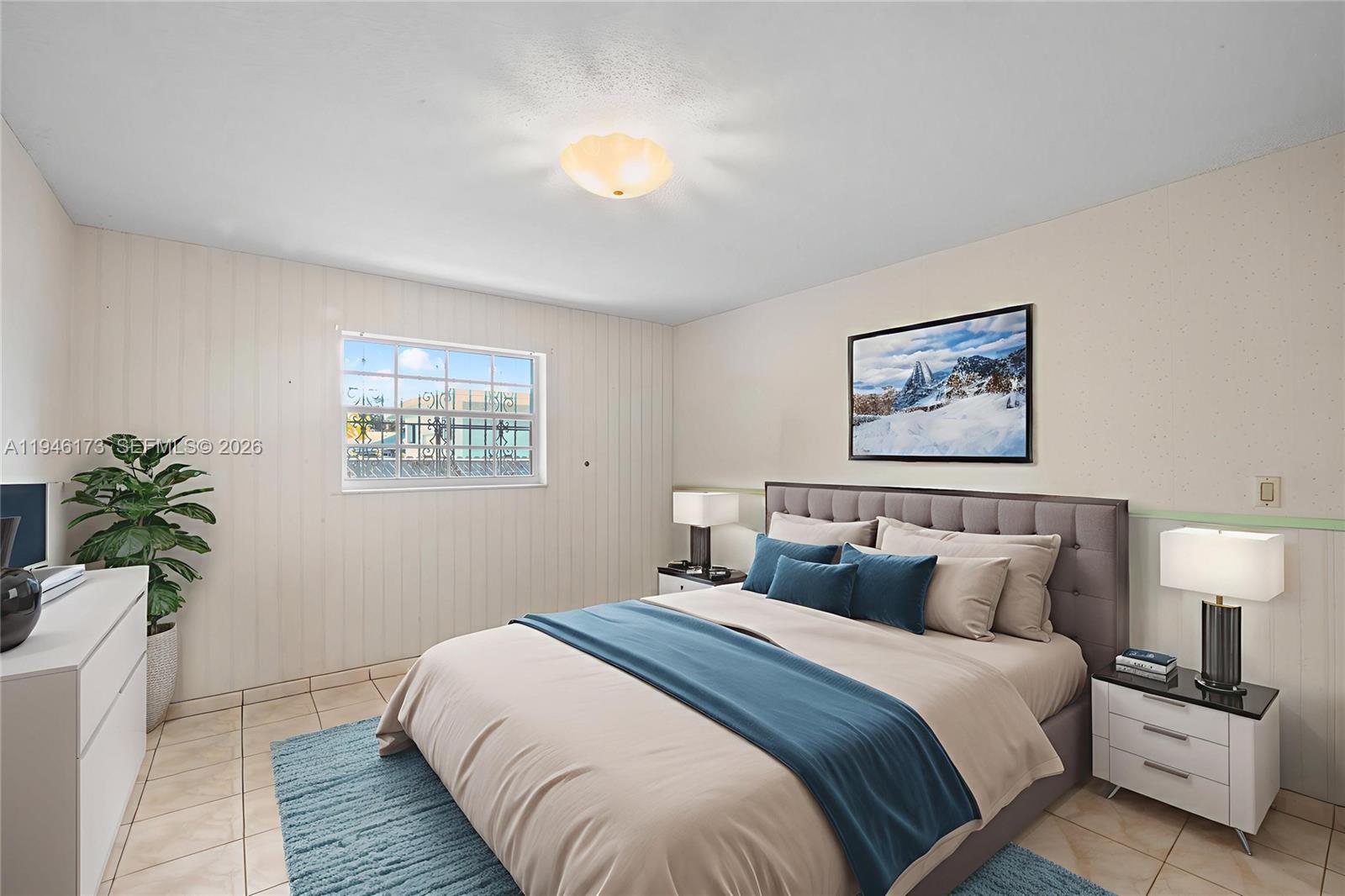 TROPICAL ESTS - Residential