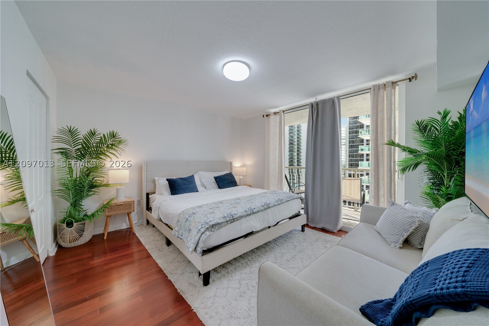 1200 Brickell Bay Dr 1705