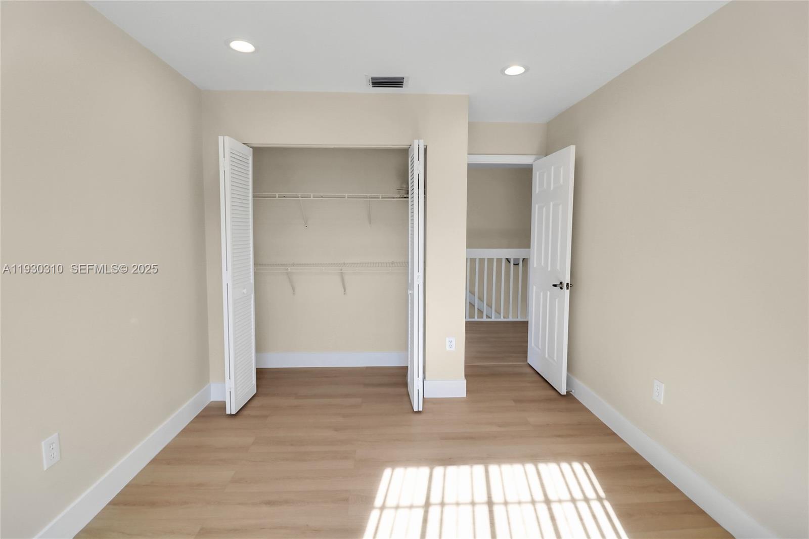 SAWGRASS PLANTATION - Residential