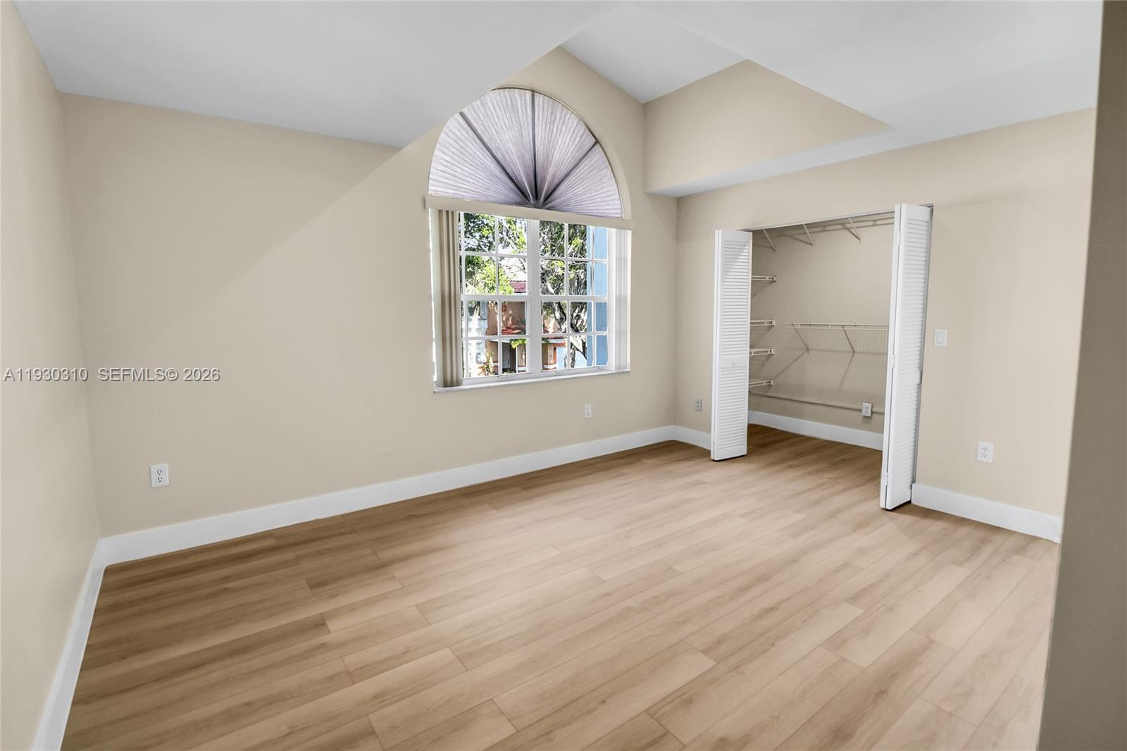 SAWGRASS PLANTATION - Residential