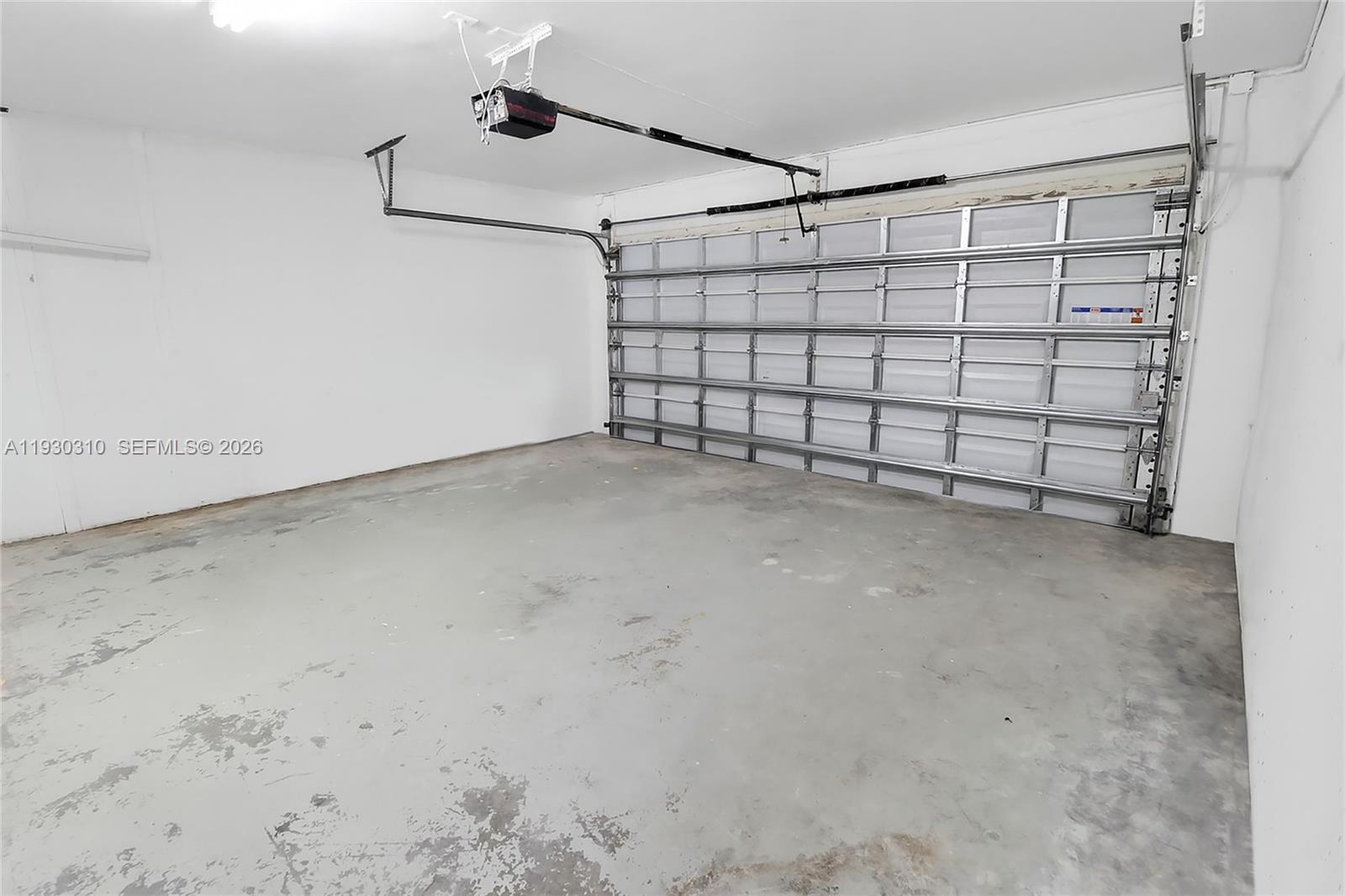 SAWGRASS PLANTATION - Residential