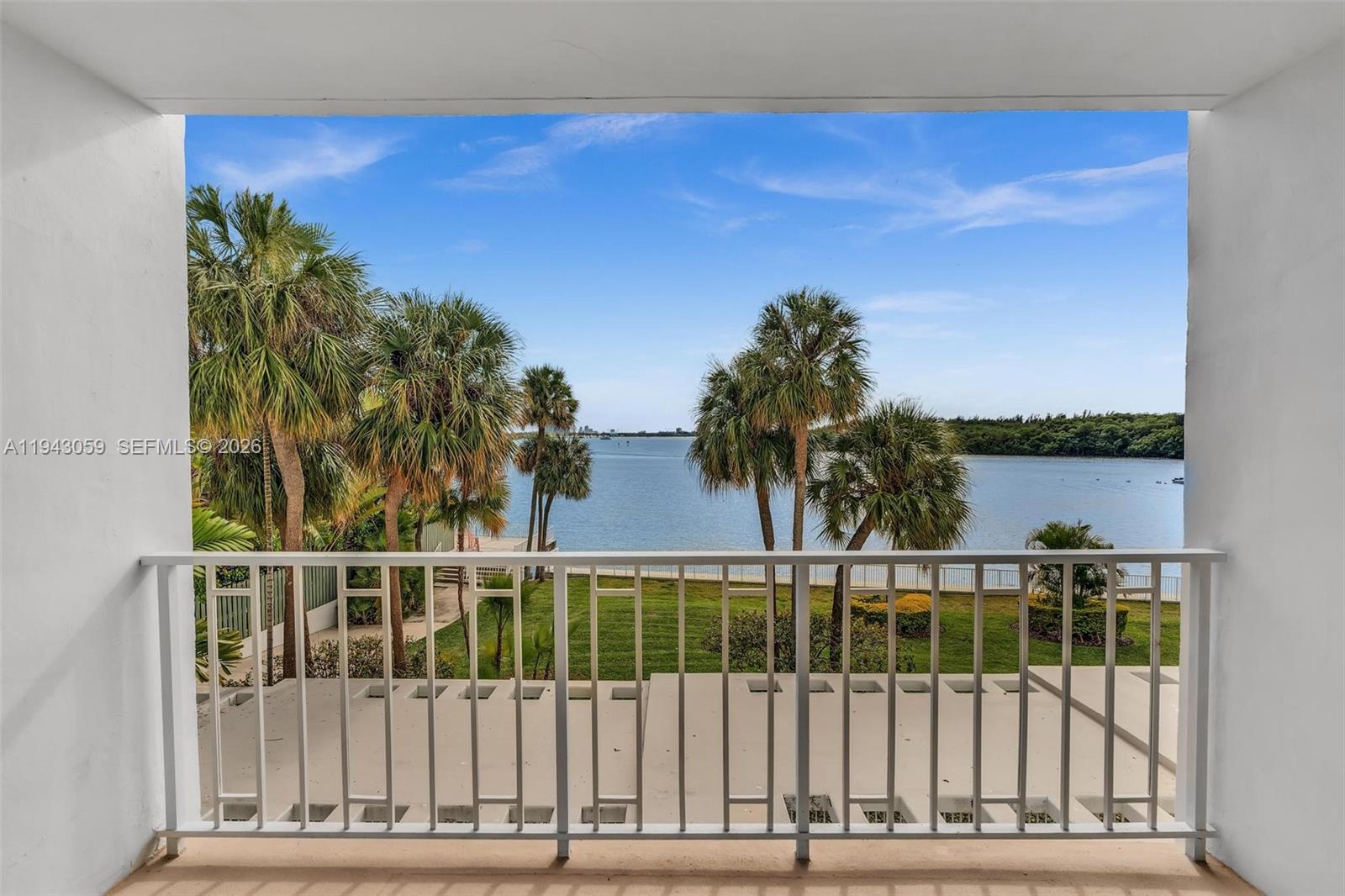 ARLEN HOUSE WEST CONDO - Residential