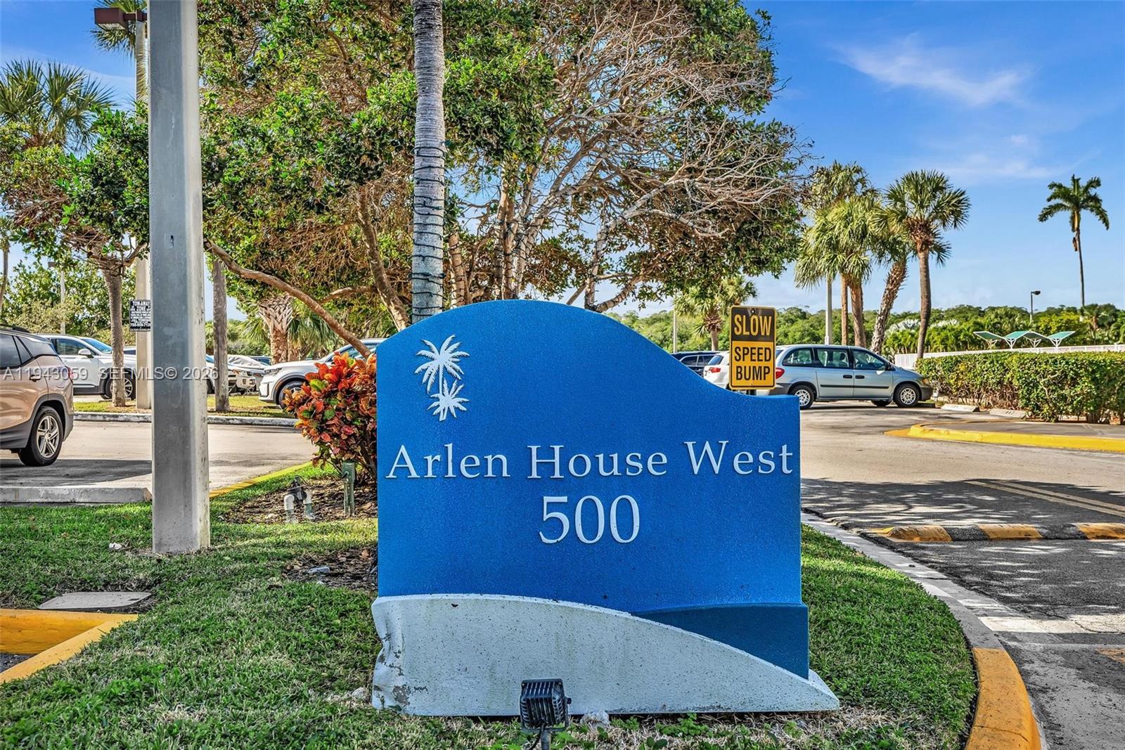 ARLEN HOUSE WEST CONDO - Residential