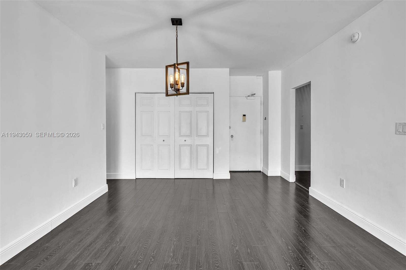 ARLEN HOUSE WEST CONDO - Residential