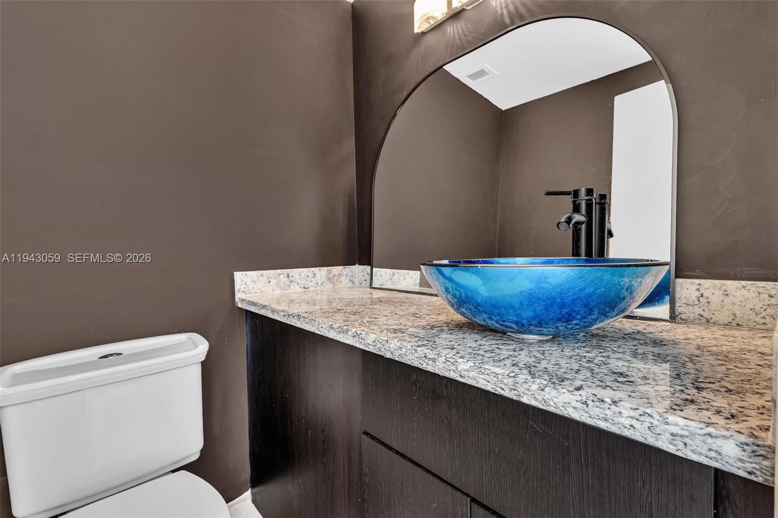 ARLEN HOUSE WEST CONDO - Residential