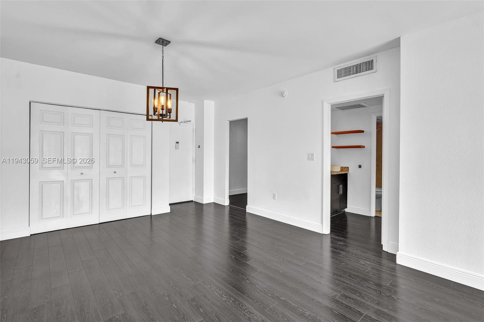 ARLEN HOUSE WEST CONDO - Residential