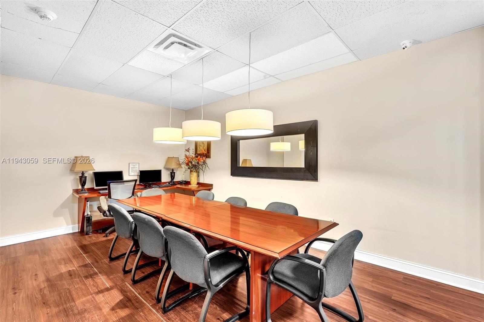 ARLEN HOUSE WEST CONDO - Residential