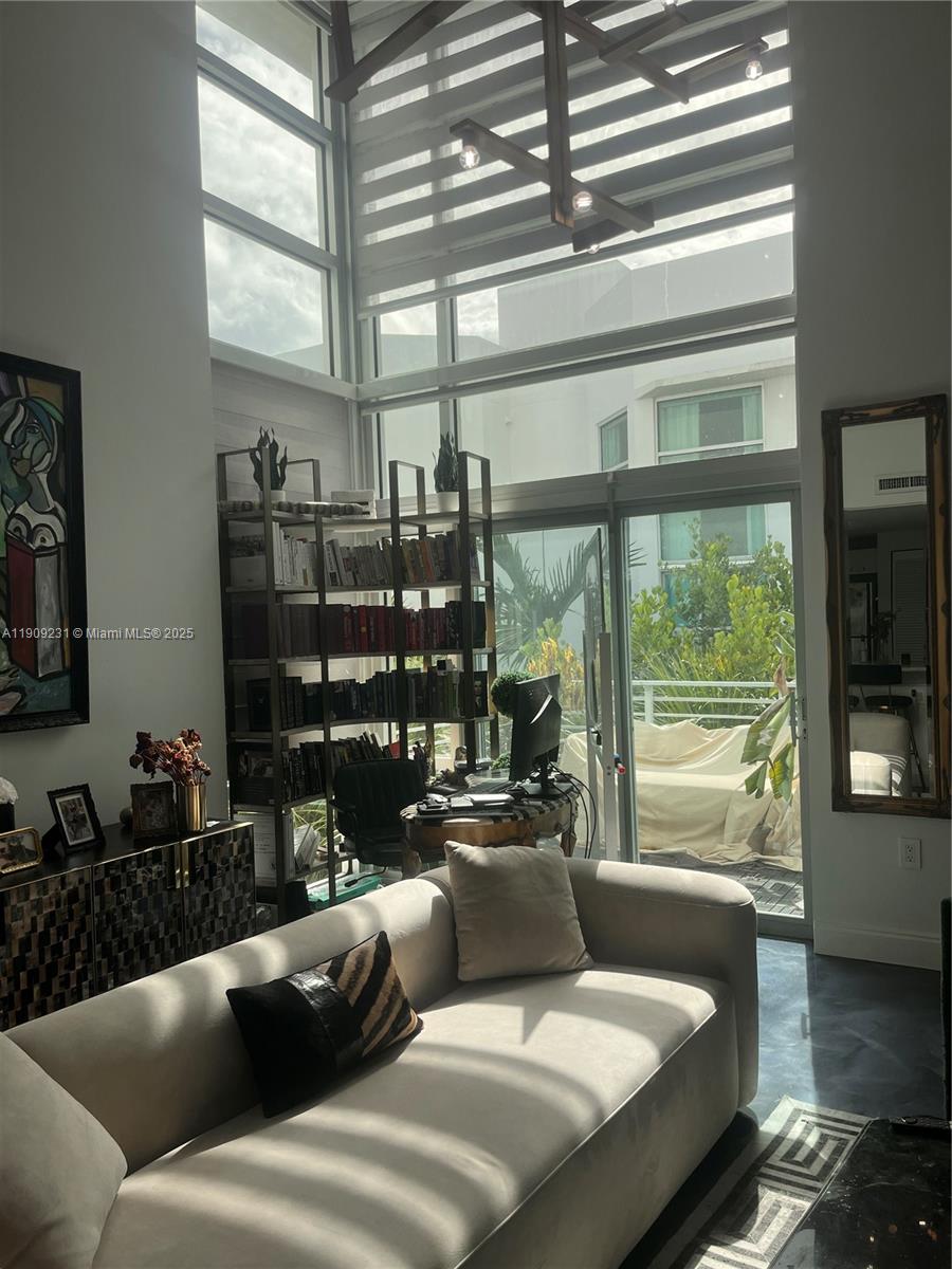 VILASOL CONDO - Residential