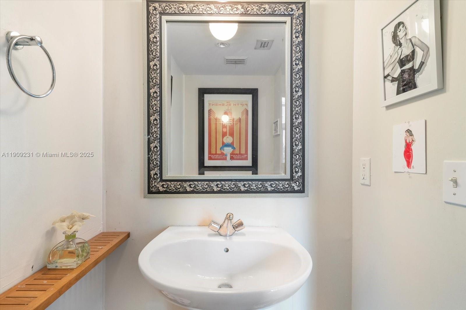 VILASOL CONDO - Residential