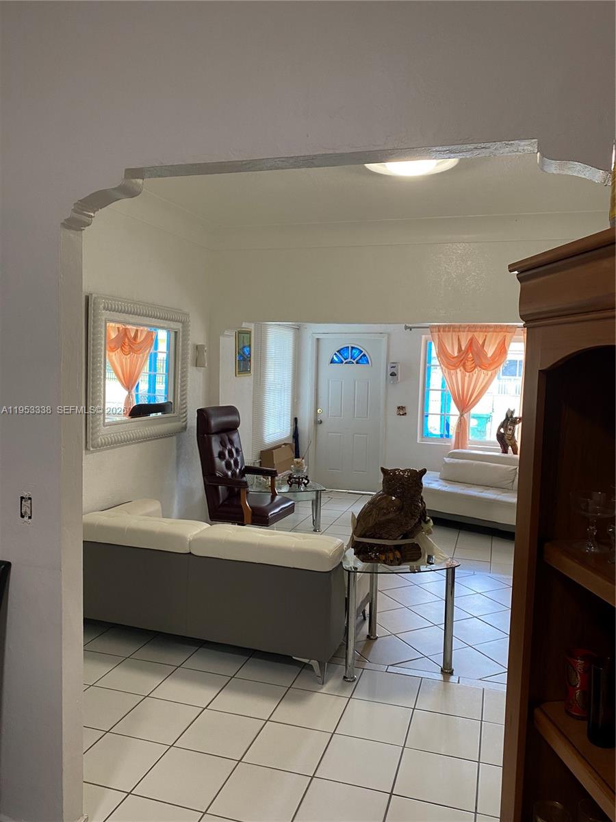 AVOCADO GROVE - Residential