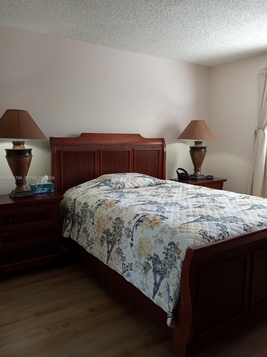 TOPAZ SOUTH CONDO - Residential