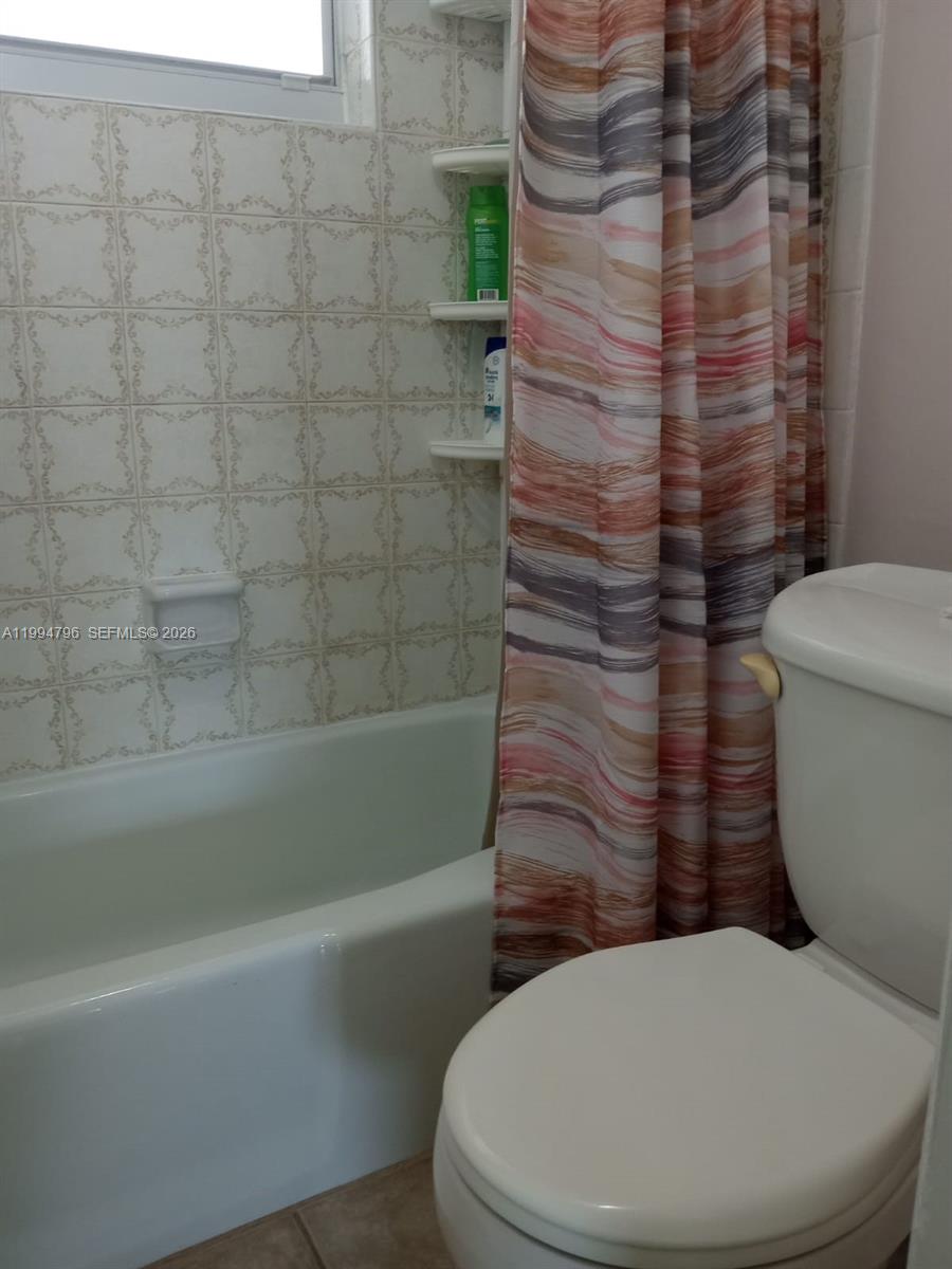 TOPAZ SOUTH CONDO - Residential