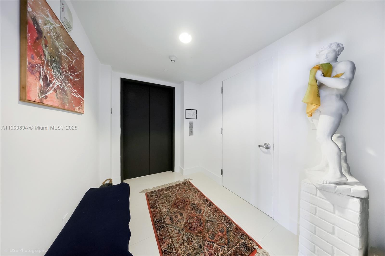 900 BISCAYNE BAY CONDO - Residential