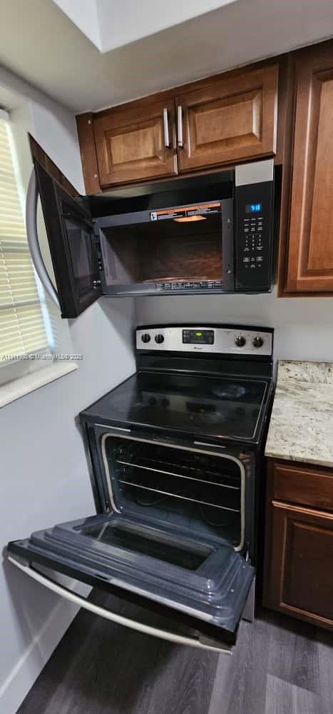 PROSPECT GARDENS 22-26 - Residential Lease