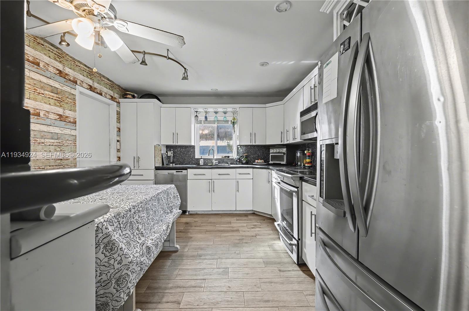 CHULA VISTA - Residential