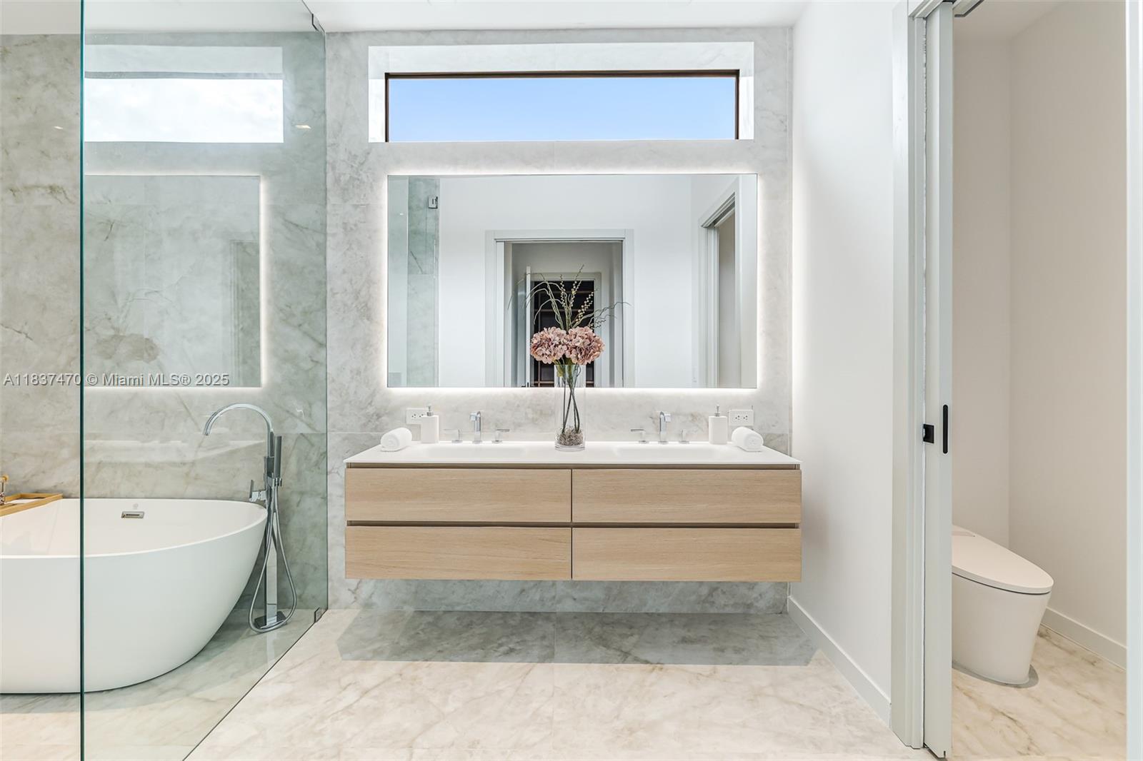 PALM TERRACE - Residential