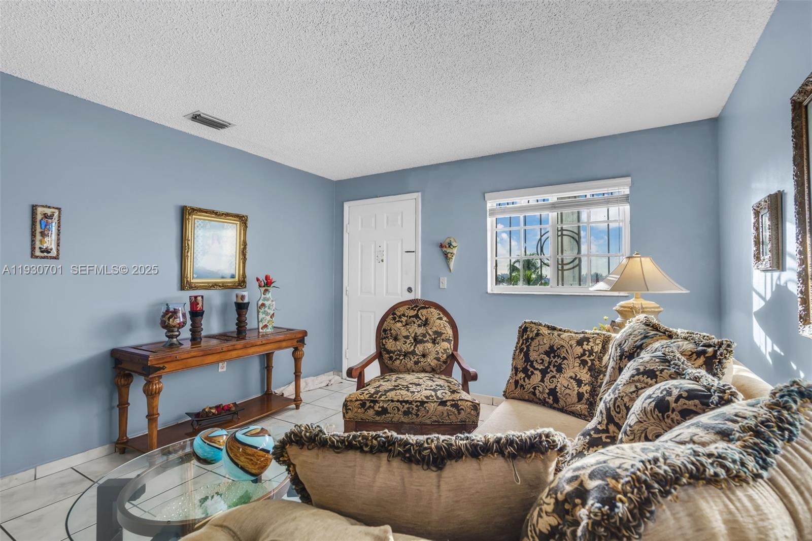 GRAND VISTA CONDO - Residential