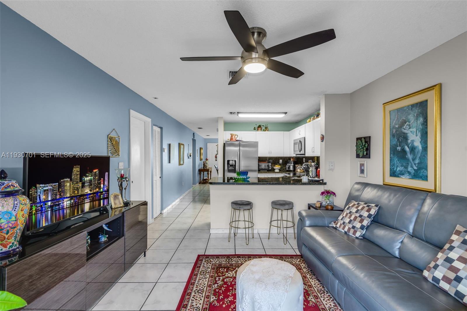 GRAND VISTA CONDO - Residential