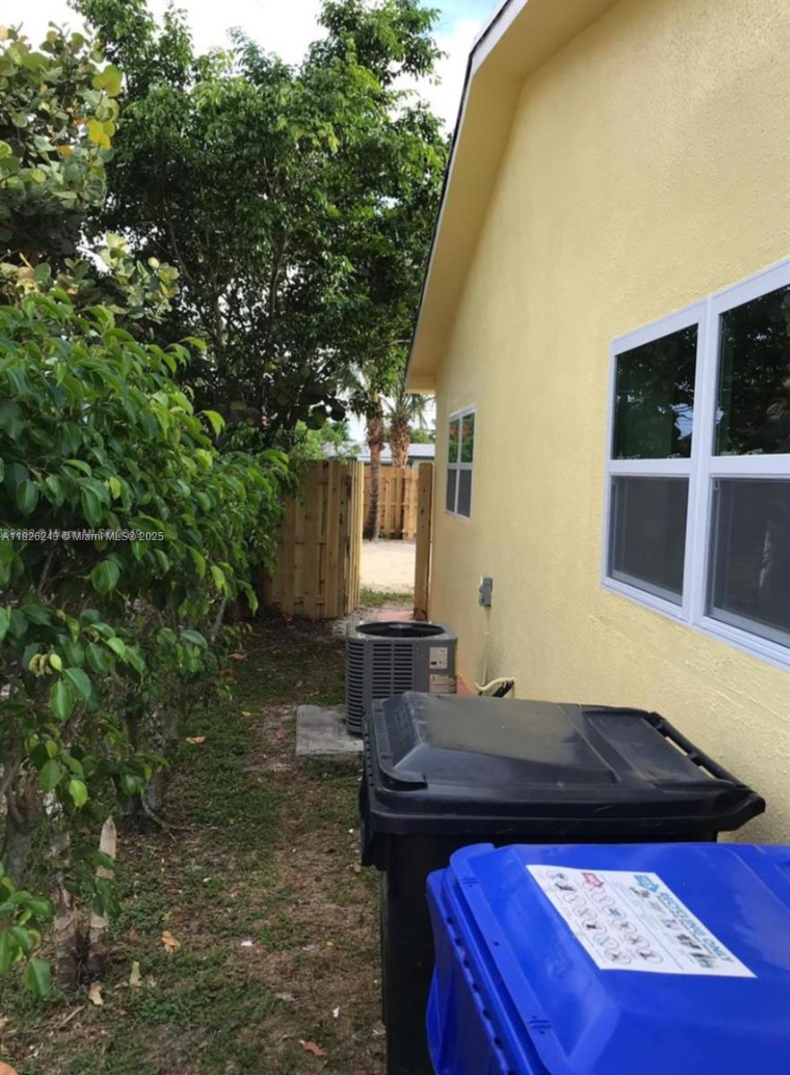 BROADVIEW COUNTRY CLUB - Residential