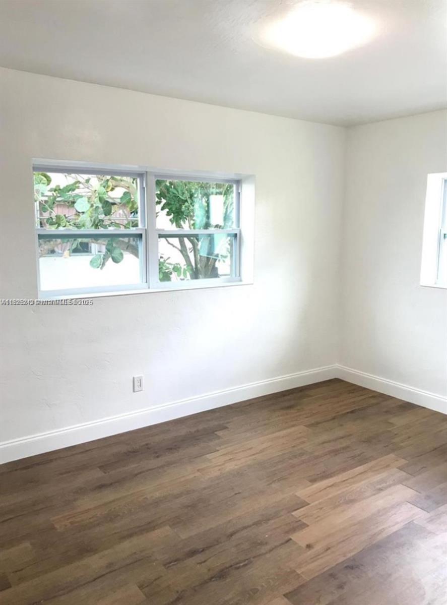 BROADVIEW COUNTRY CLUB - Residential