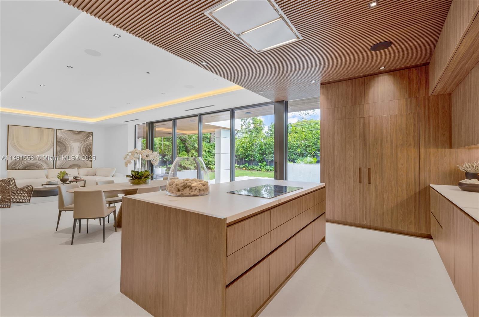 BAY HEIGHTS - Residential