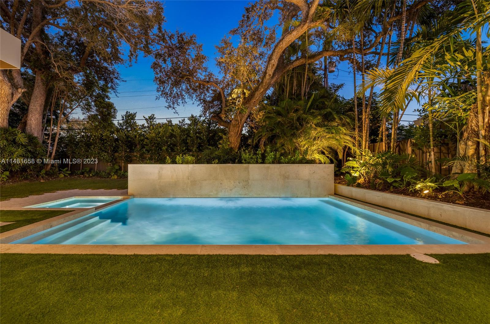 BAY HEIGHTS - Residential