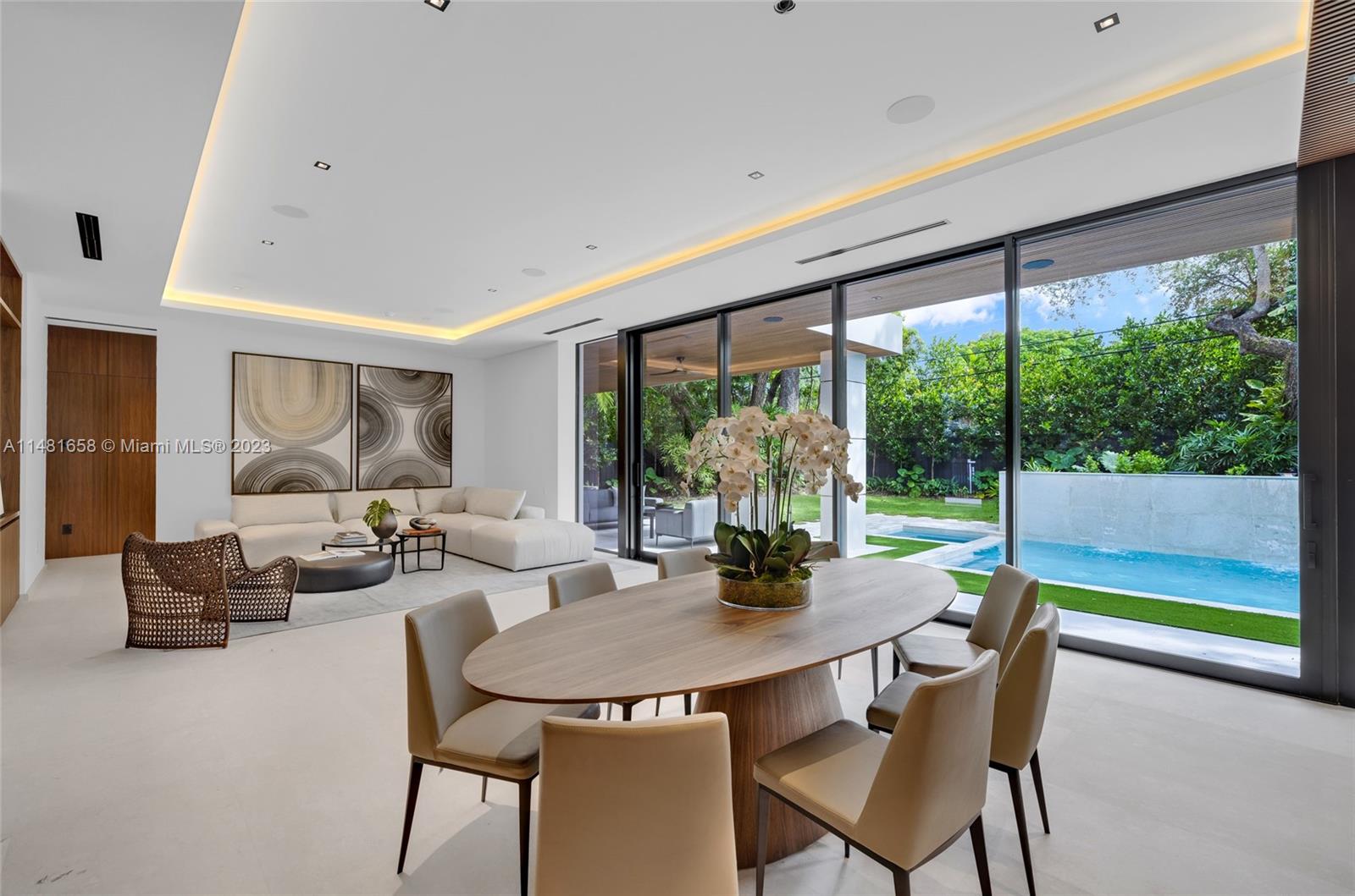 BAY HEIGHTS - Residential