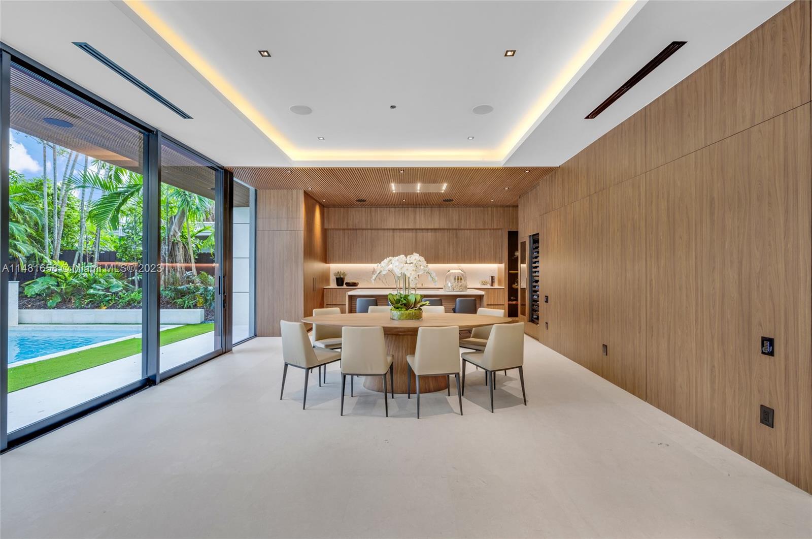 BAY HEIGHTS - Residential