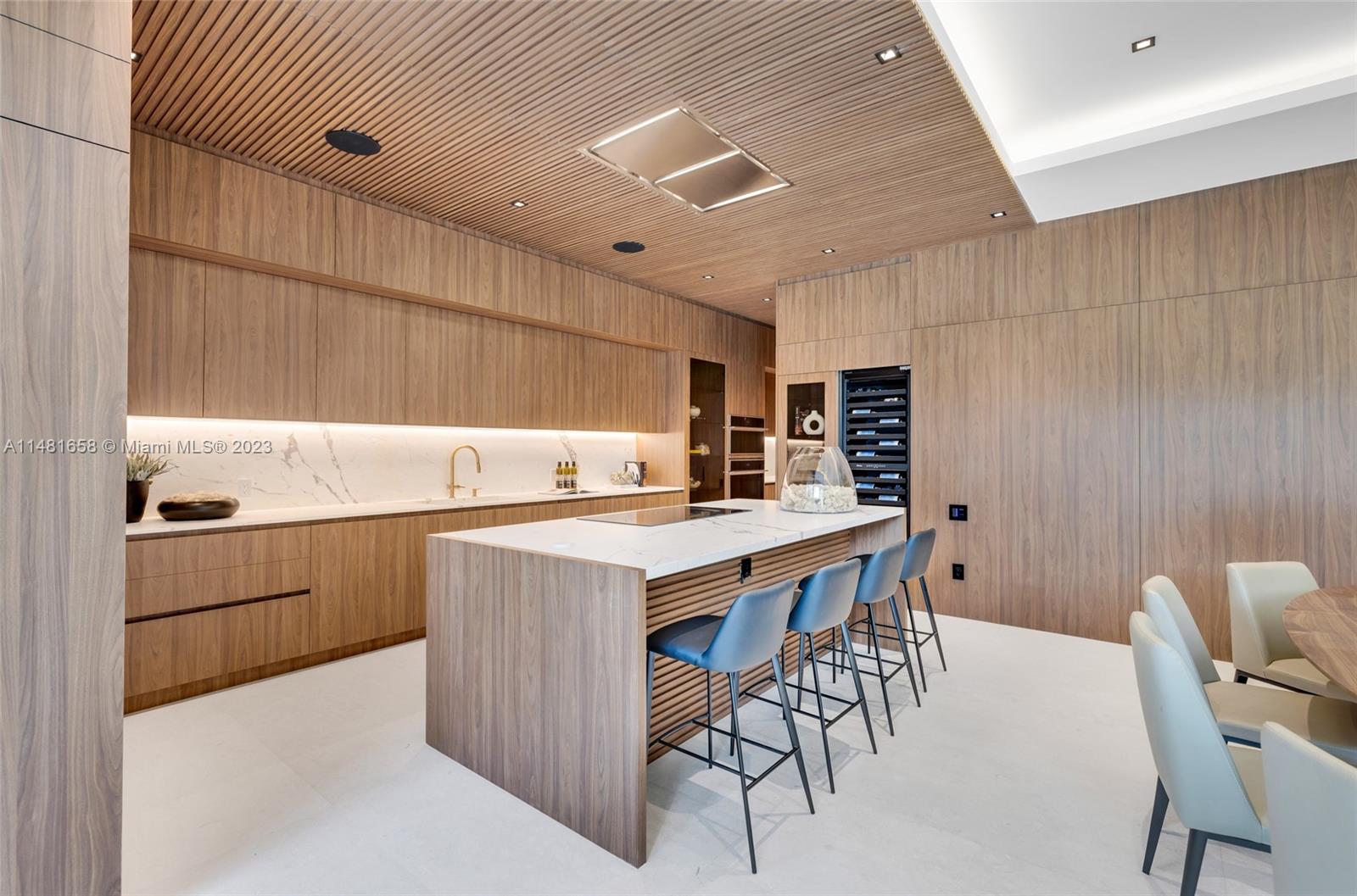 BAY HEIGHTS - Residential