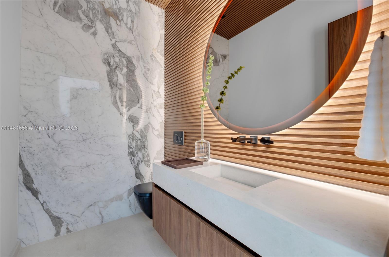 BAY HEIGHTS - Residential